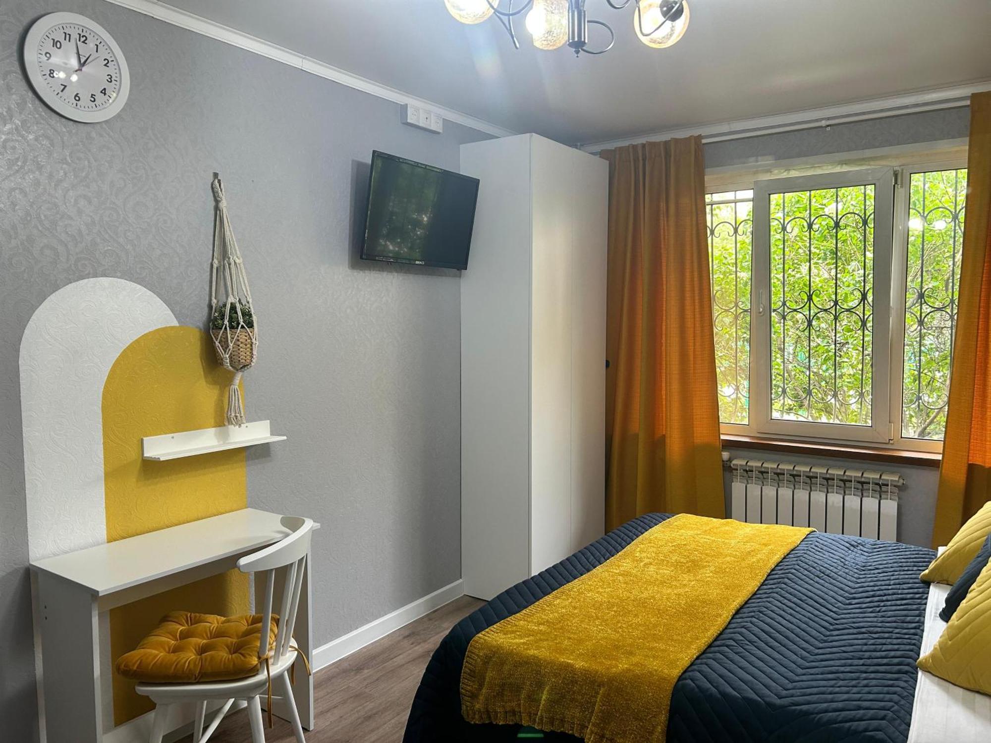 Almatyda на басенова Apartment *